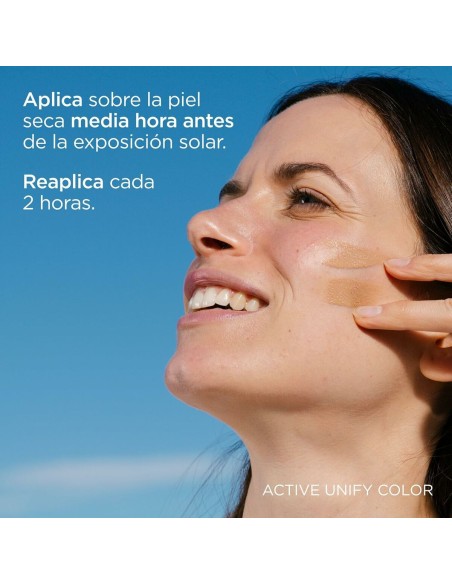 Crème Solaire Avec Couleur Isdin FOTO ULTRA 100 Spf 50+ 50 ml