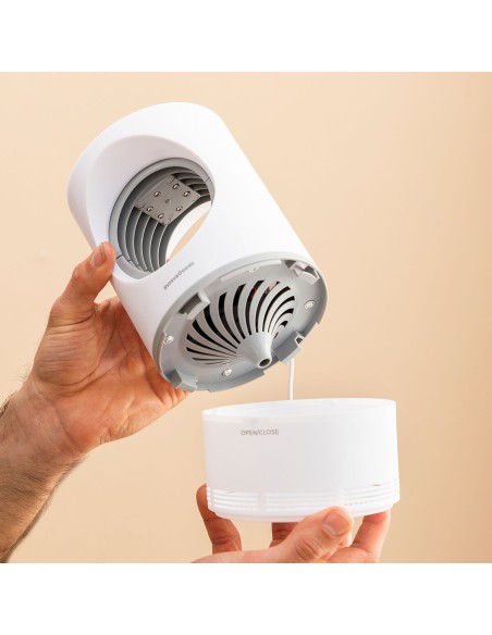 Lampe anti-moustiques à aspiration KL Virvel InnovaGoods