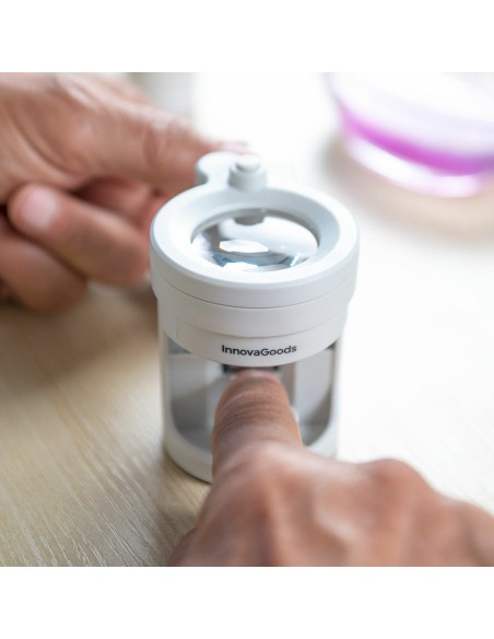 Coupe-ongles avec Lumière LED, Loupe et Lime Clail InnovaGoods