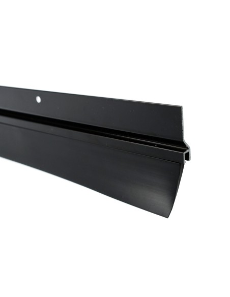 Coupe-bise Ferrestock Noir 1,5 m x 60 mm