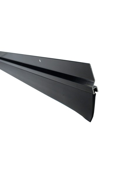 Coupe-bise Ferrestock Noir 1,5 m x 60 mm