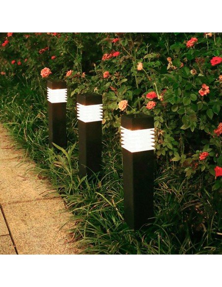 Set de bornes de jardin solaires Aktive 4 Pièces Plastique 6 x 39,5 x 6 cm (4 Unités)