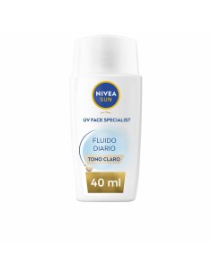Écran solaire visage Nivea SUN FACIAL Teinte claire Spf 50 Spf 50+ 40 ml