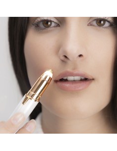 Tondeuse de Précision avec LED pour Poils du Visage InnovaGoods 2