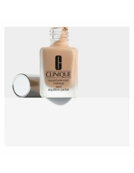 Base de maquillage liquide Clinique Superbalanced (30 ml)