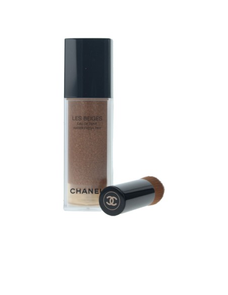 Base de maquillage liquide Les Beiges Eau de Teint Chanel
